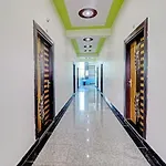 Hotel Om Palace